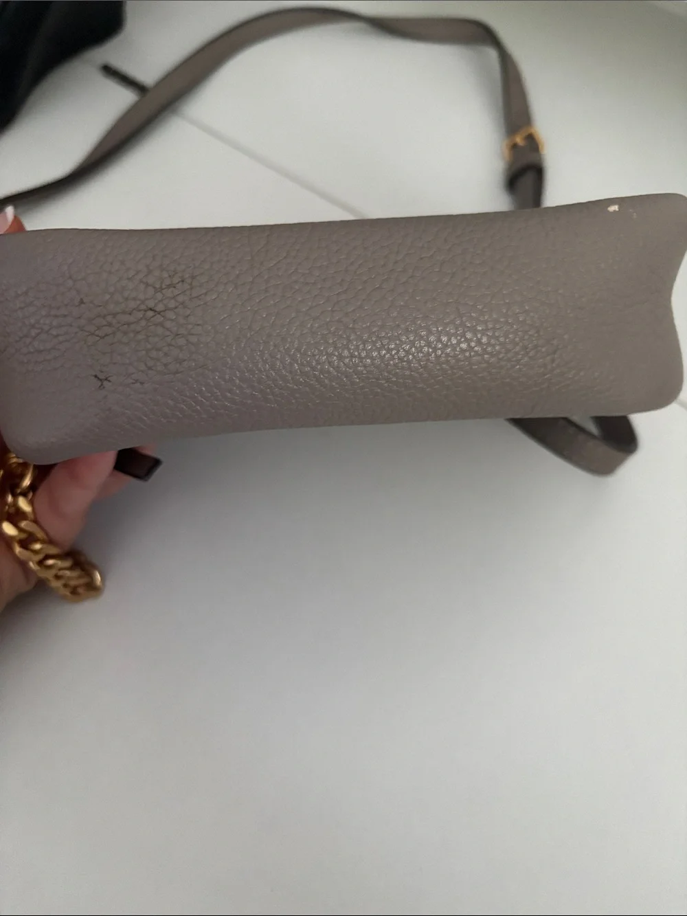Tory Burch Pebbled Leather Pouch in Taupe with Gold Logo